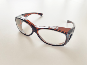 Lead glasses without correction possibility