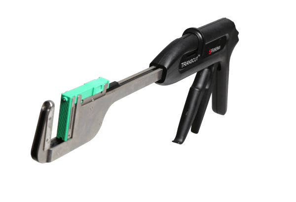 TRANSCUT™ single use transverse cutting linear stapler